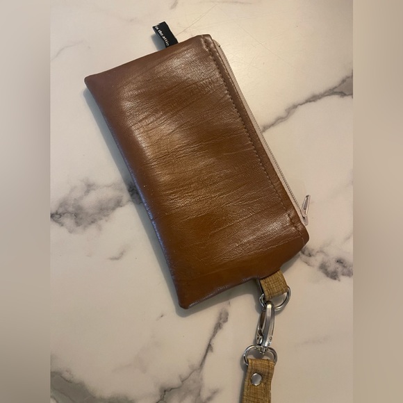 Canadian handmade, artisan vegan wristlet - Picture 2 of 3